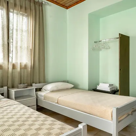 Апартаменты Old Boat Никиана