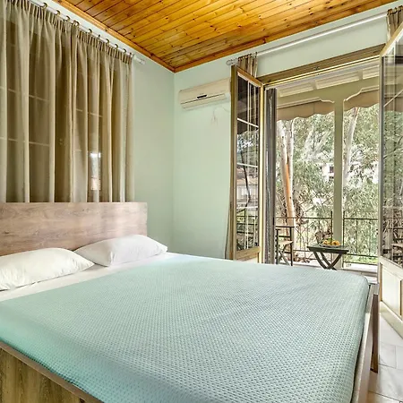 Old Boat Апартаменты *